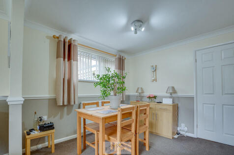 Dining room 1.4