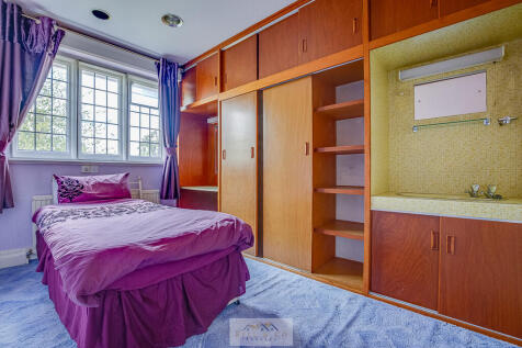Bedroom 4.2