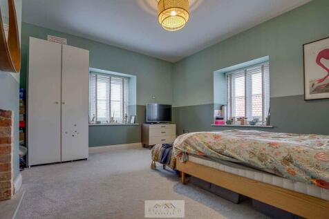Bedroom 1.1