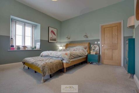 Bedroom 1.2