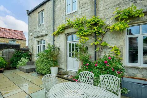 Back garden 1.2