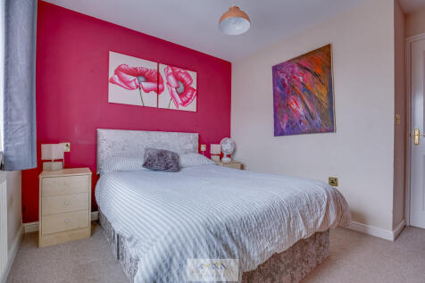 Bedroom 2.2
