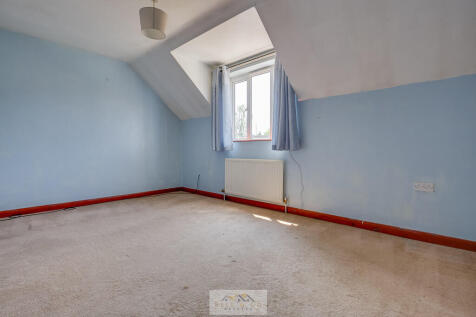 Bedroom 2.1
