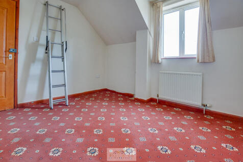 Bedroom 1.2
