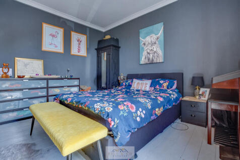 Bedroom 1.3