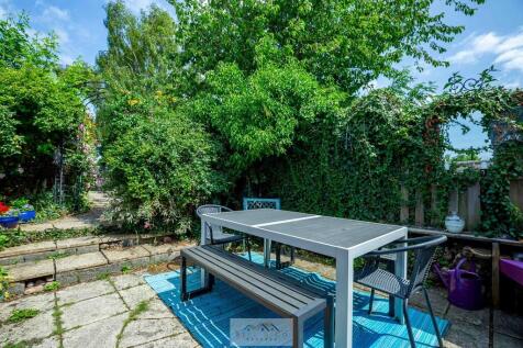 Back garden 1.1
