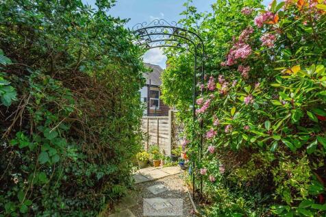 Back garden 1.4
