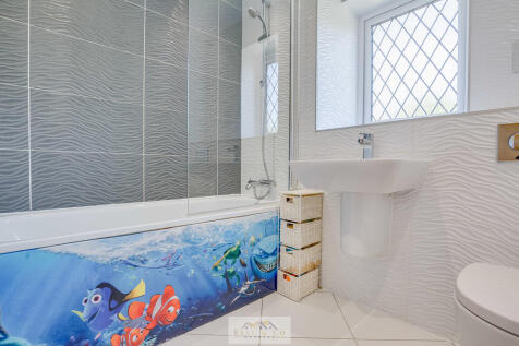 Bathroom 1.1