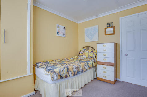 Bedroom 3.2