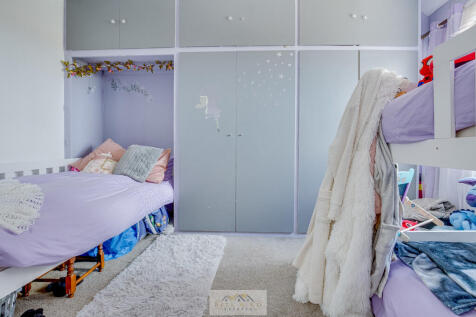 Bedroom 1.2