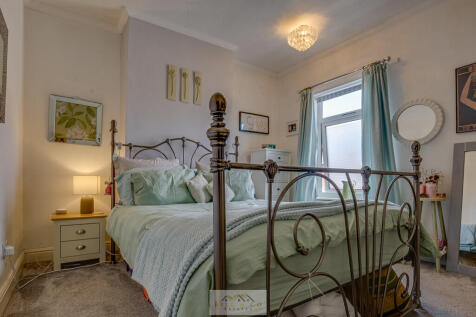 Bedroom 1.1