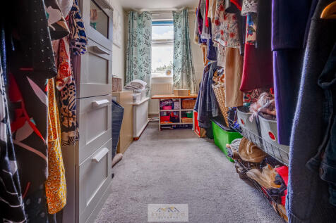 Bedroom 3.1