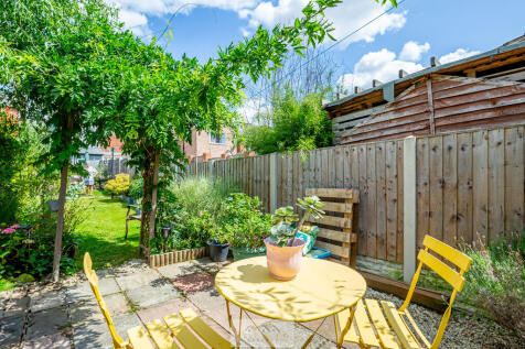 Back garden 1.3