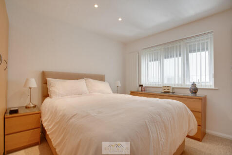 Bedroom 1.3