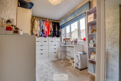 Bedroom 5.1