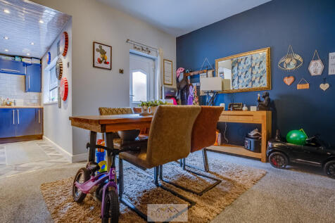 Dining room 1.3