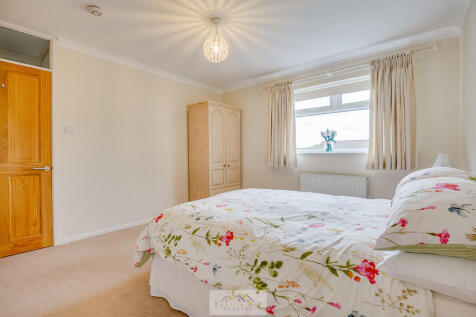 Bedroom 1.2