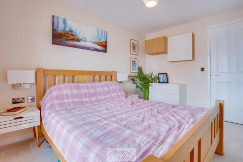 Bedroom 1.3