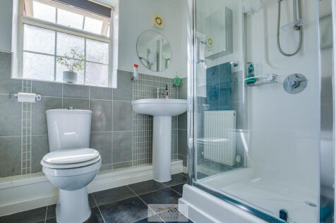 Bathroom 1.1