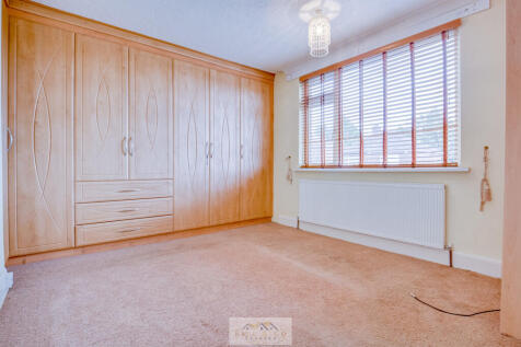 Bedroom 1.2