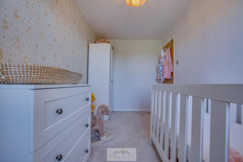 Bedroom 2.2