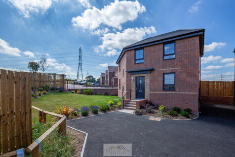 Front of house 1....