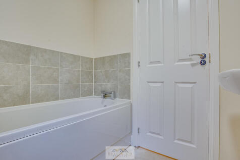 Bathroom 1.2