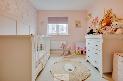 Bedroom 2.3