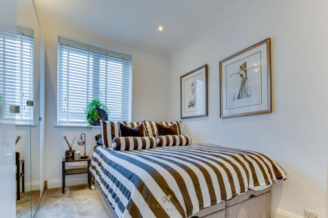 Bedroom 2.2