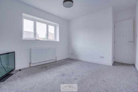 Bedroom 1.2