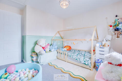 Bedroom 2.1