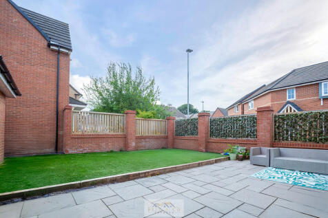 Back garden 1.1