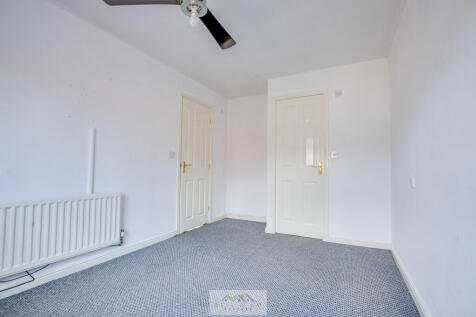 Bedroom 1.3