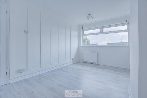 Bedroom 1.2