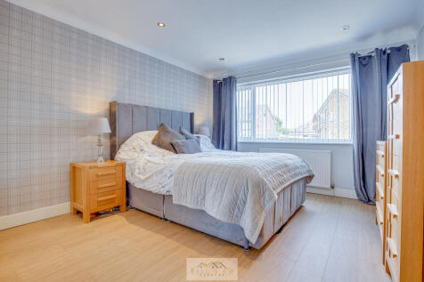 Bedroom 1.1