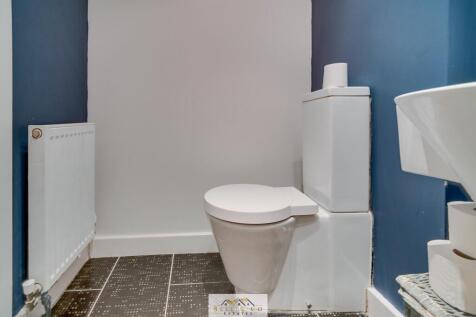 Bathroom 1-2
