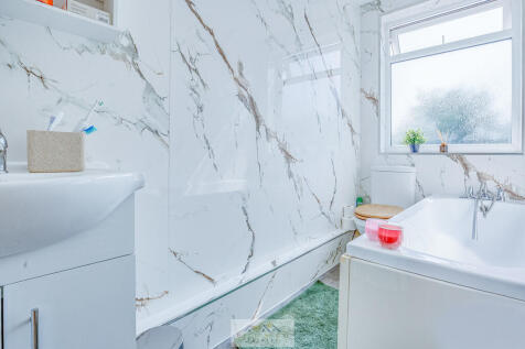 Bathroom 1.1