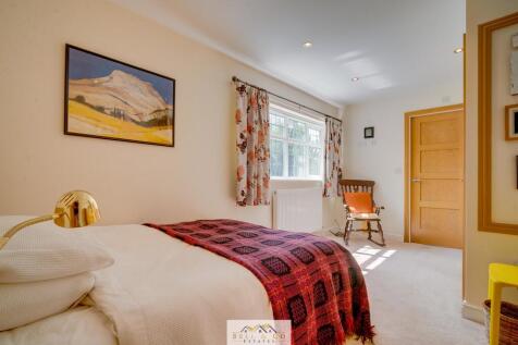 Bedroom 2- 3
