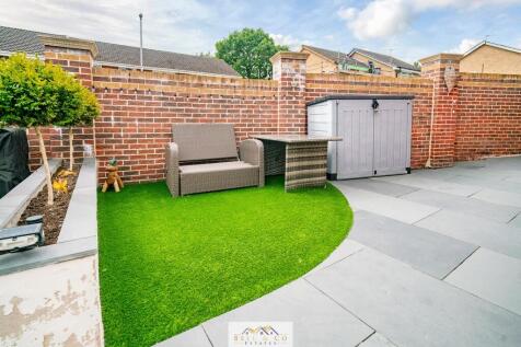 Rear Garden 4