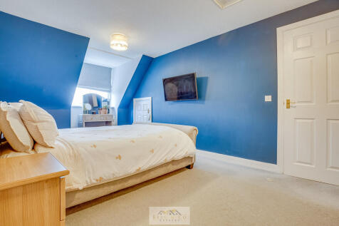 Bedroom 1.2