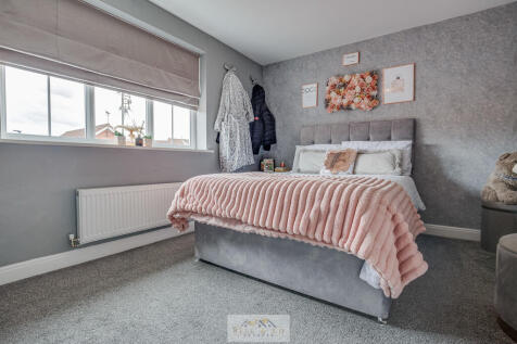 Bedroom 2.1