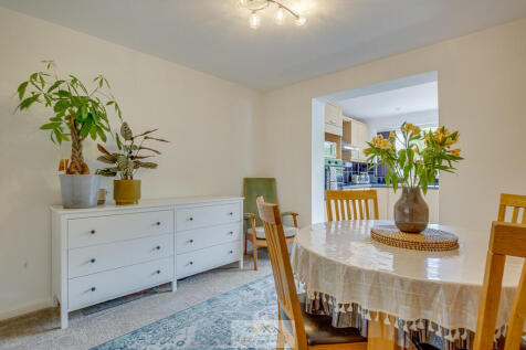 Dining room 1.2