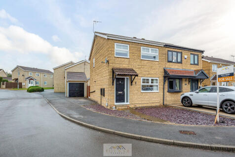 Front of house 1....