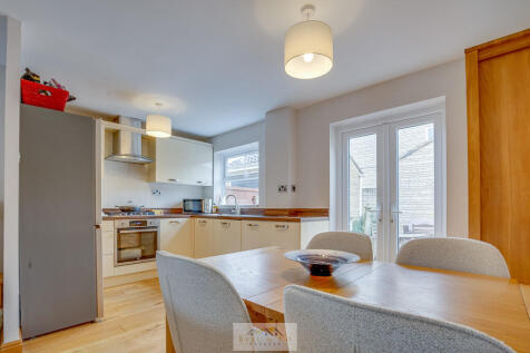 Dining area 1.1
