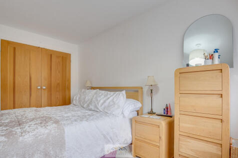 Bedroom 1.3