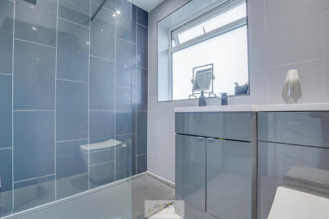 Bathroom 1.1
