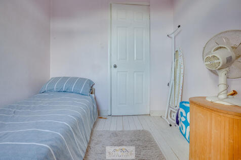 Bedroom 3.1