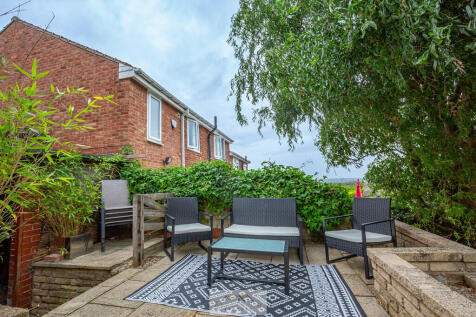 Back garden 1.3