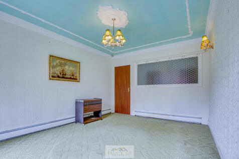 Sitting room 1.3