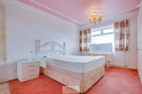 Bedroom 1.1